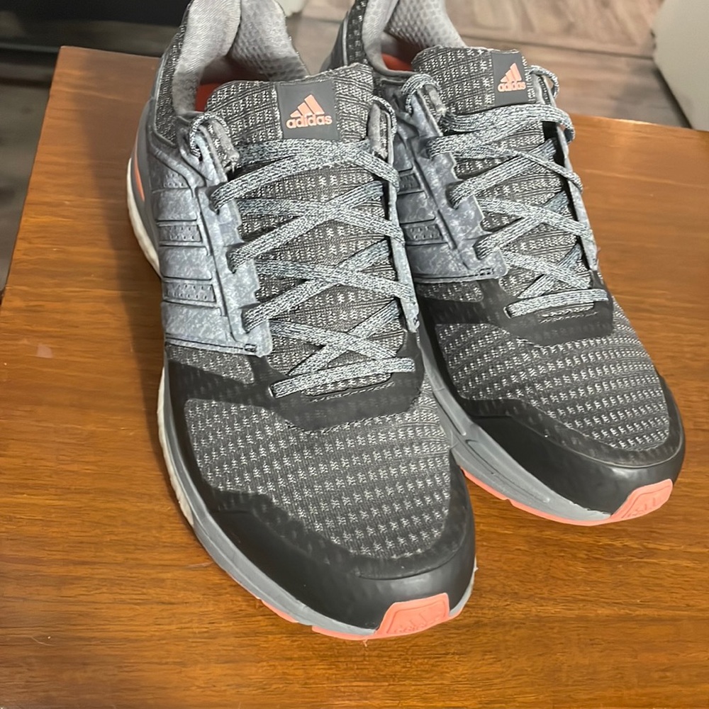 Adidas Boost supernova sequence used